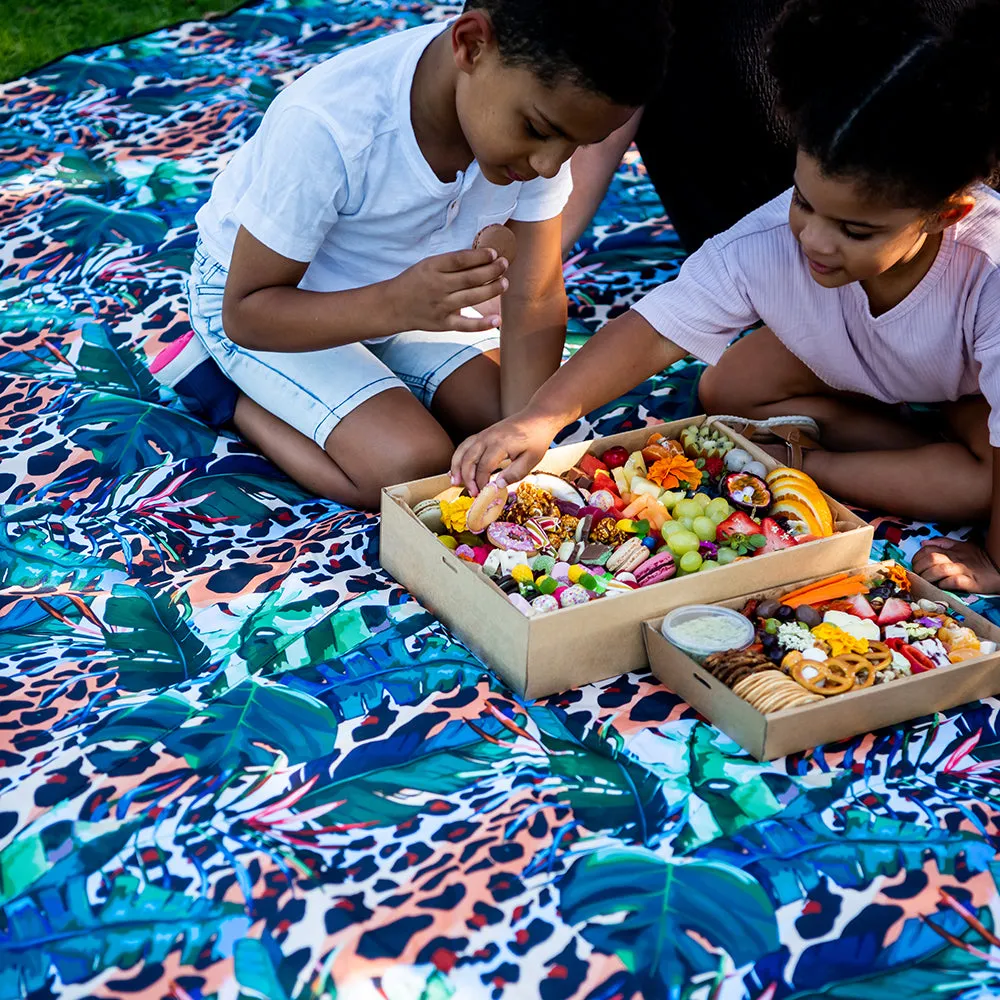 WILD PICNIC MAT